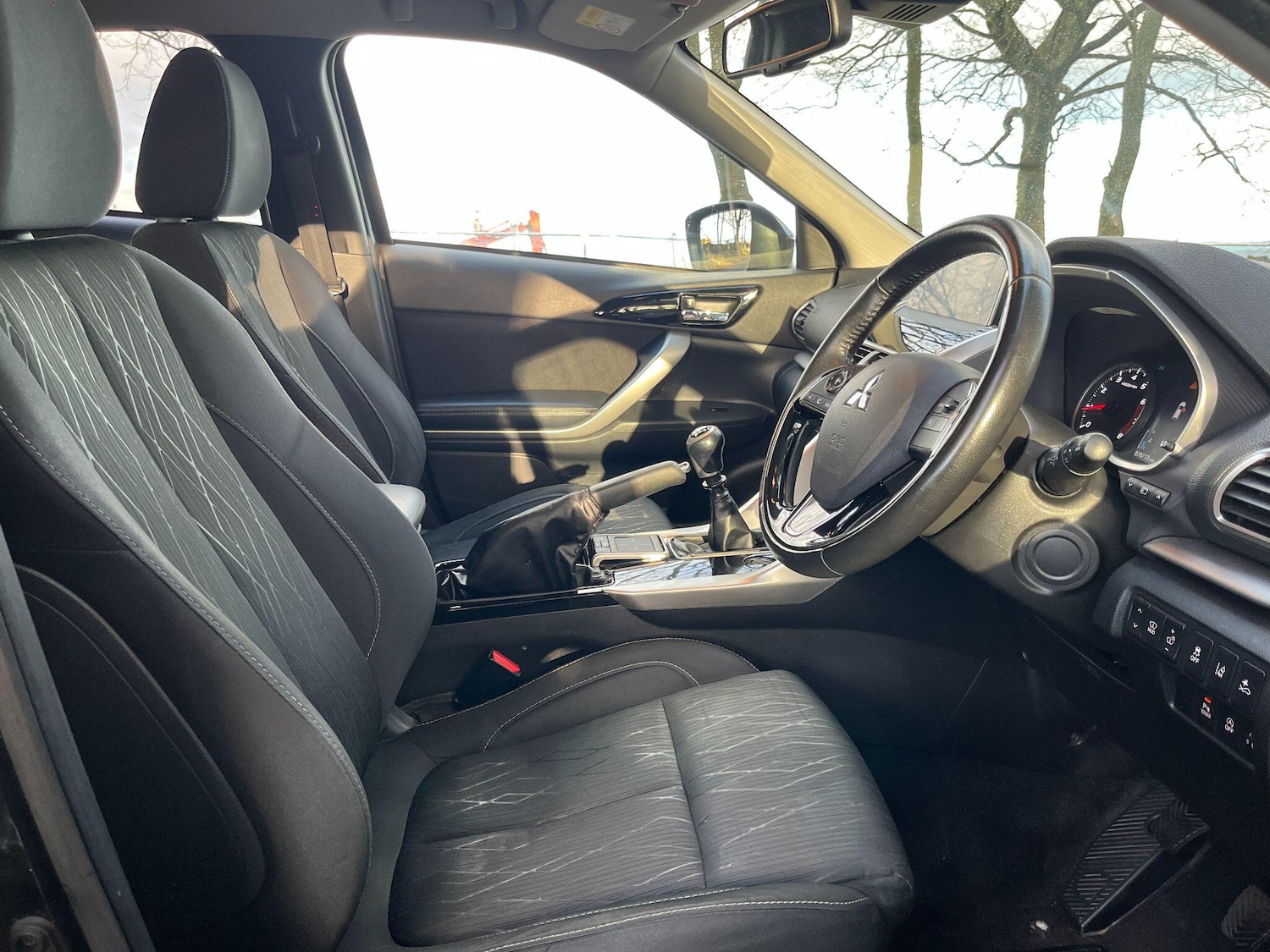 Used Mitsubishi Eclipse Cross 2019 for sale - 76887361: Photo 17