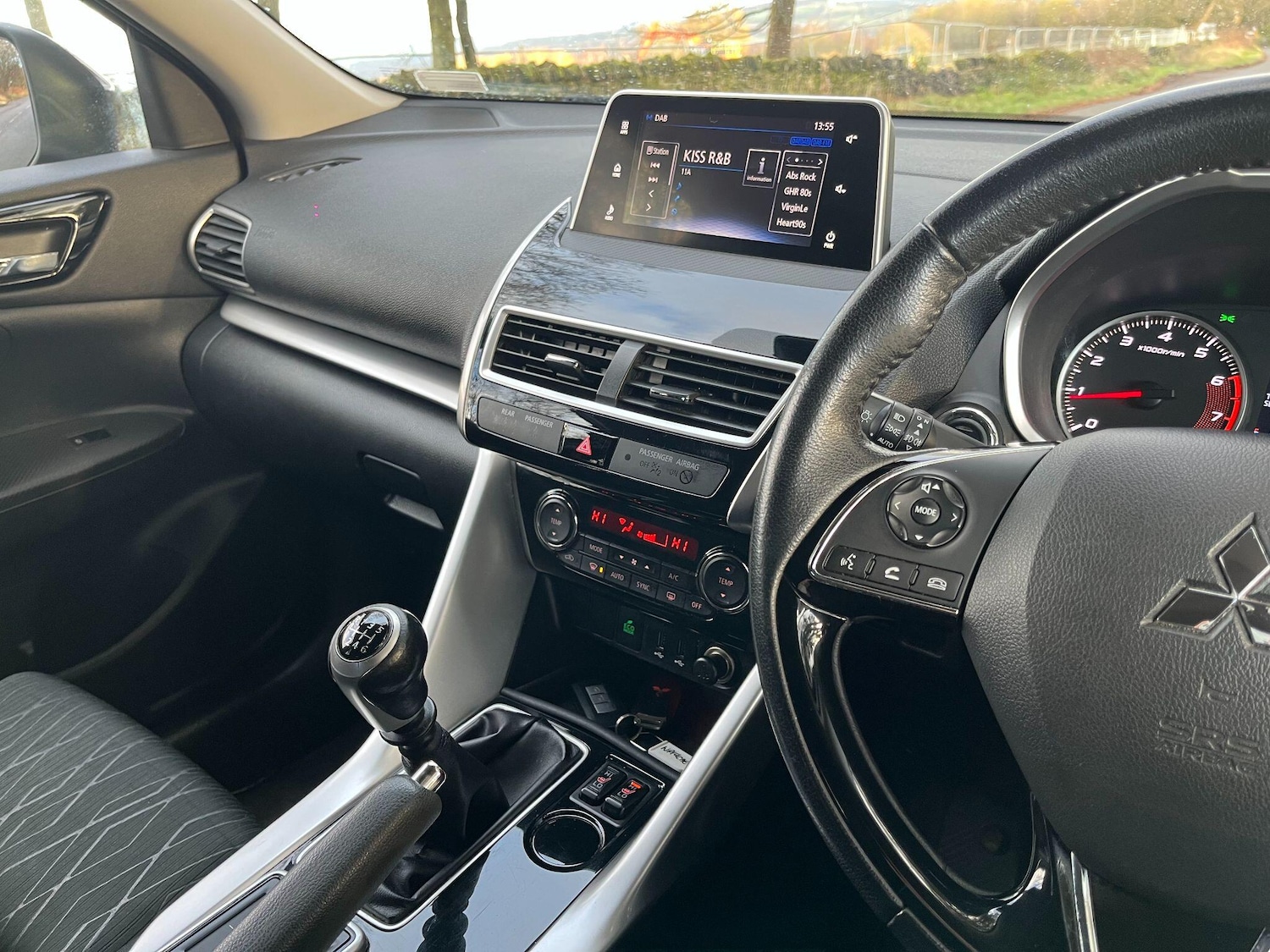 Used Mitsubishi Eclipse Cross 2019 for sale - 76887361: Photo 32