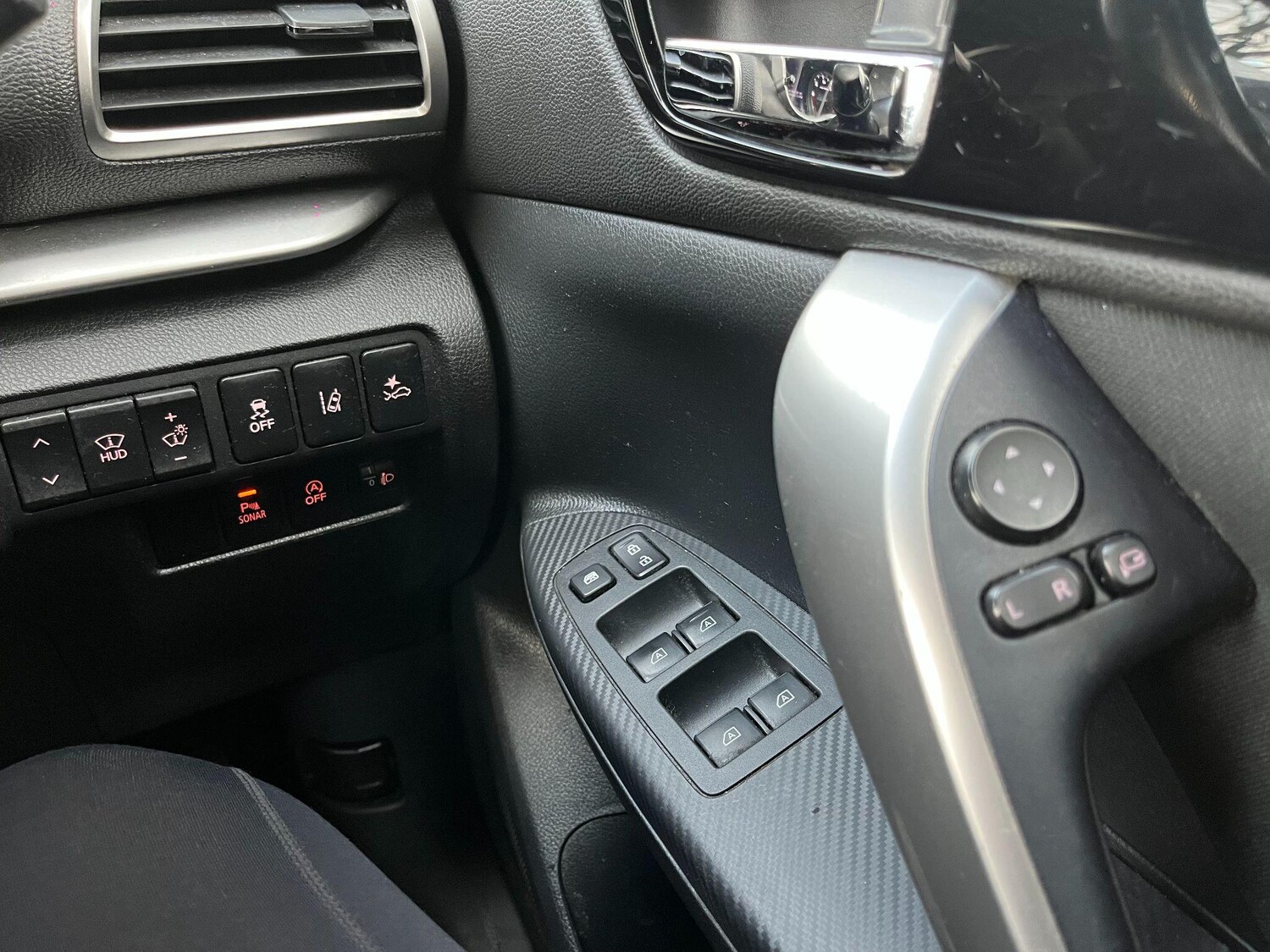 Used Mitsubishi Eclipse Cross 2019 for sale - 76887361: Photo 37