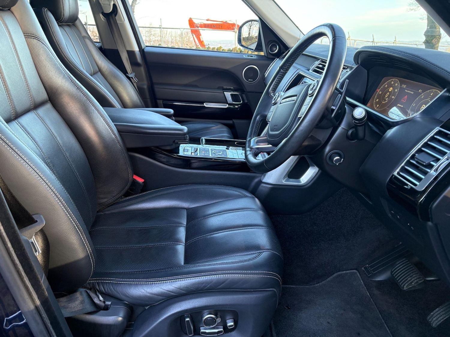 Used Land Rover Range Rover 2017 for sale - 77202598: Photo 17