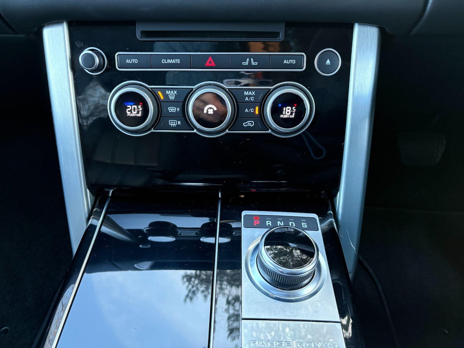 Used Land Rover Range Rover 2017 for sale - 77202598: Photo 40