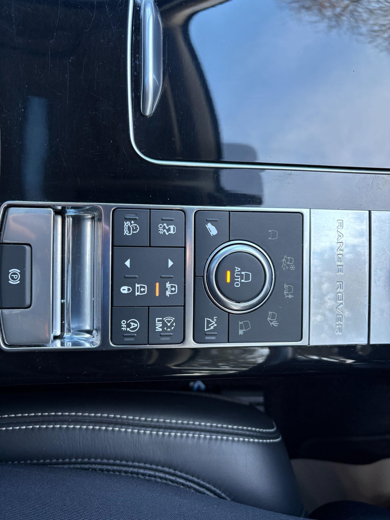 Used Land Rover Range Rover 2017 for sale - 77202598: Photo 51