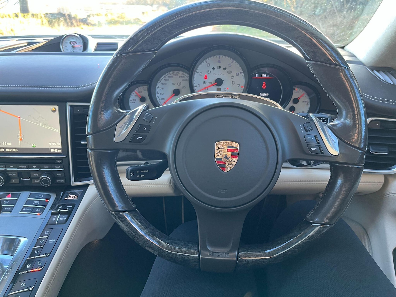 Used Porsche Panamera for sale - 76772189: Photo 31