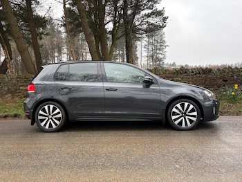 Used Volkswagen Golf 2012 for sale - 77853160: Photo