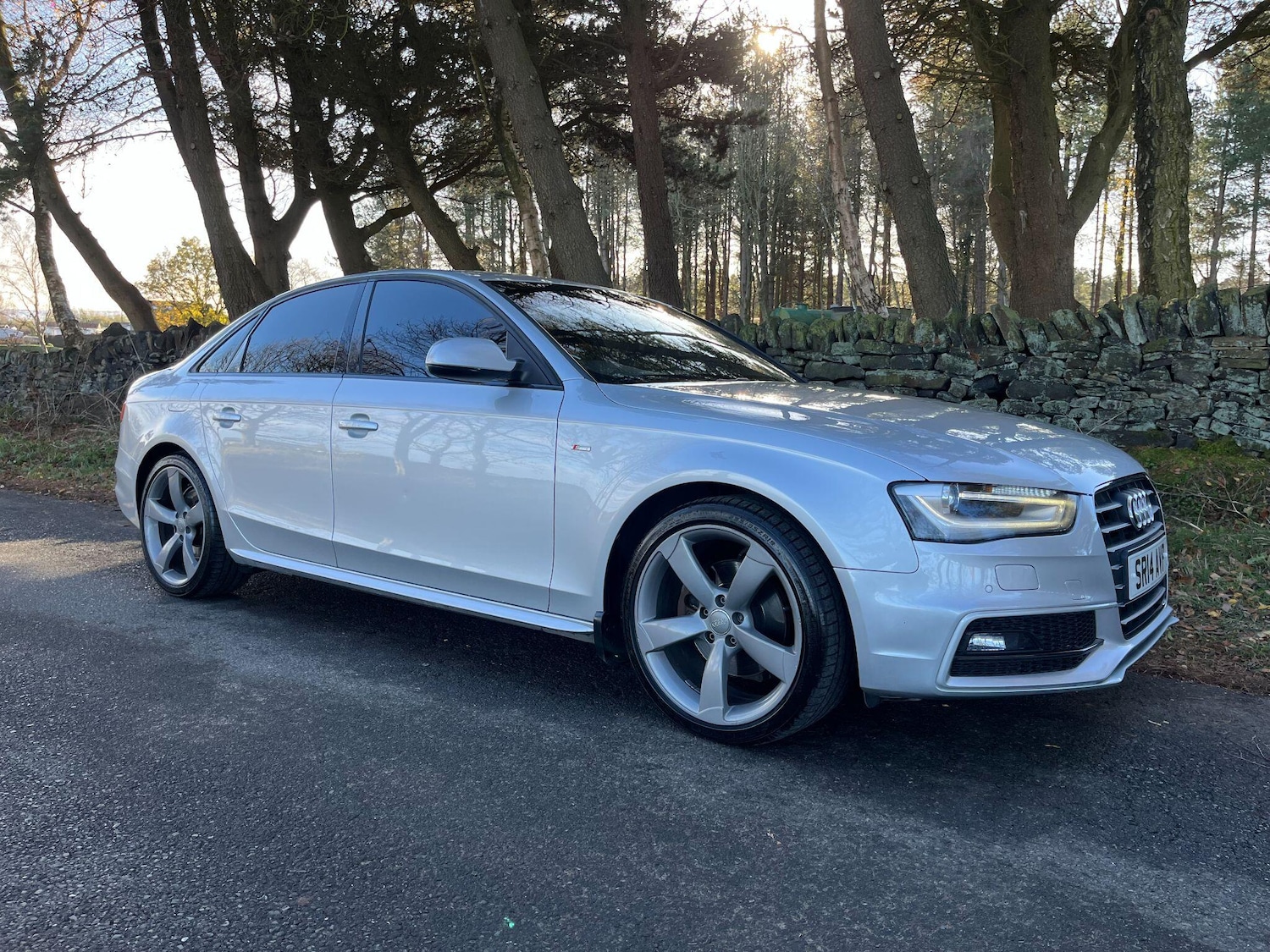 Used Audi A4 for sale - 76703639: Photo 2