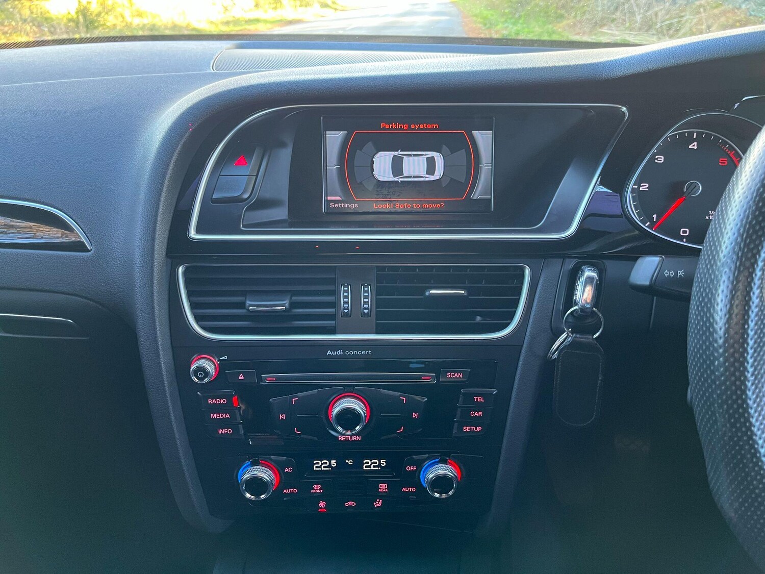 Used Audi A4 for sale - 76703639: Photo 33