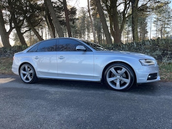 Used Audi A4 2014 for sale - 76703639: Photo