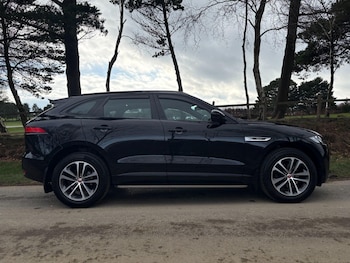 Used Jaguar F-Pace 2017 for sale - 77646025: Photo