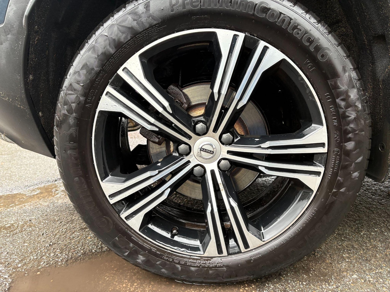 Used Volvo XC40 2019 for sale - 77331861: Photo 41