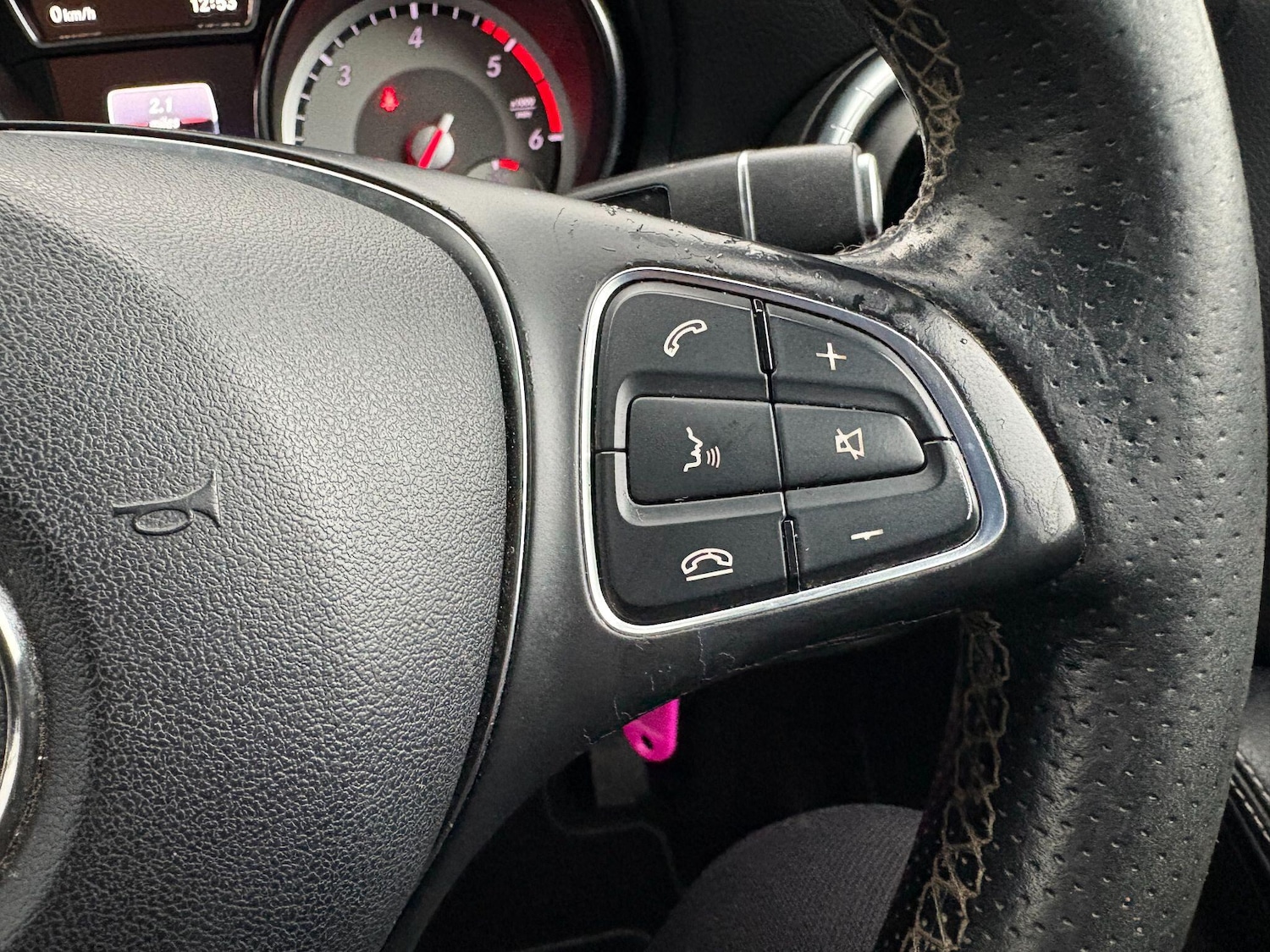 Used Mercedes-Benz CLA 2016 for sale - 76952418: Photo 38