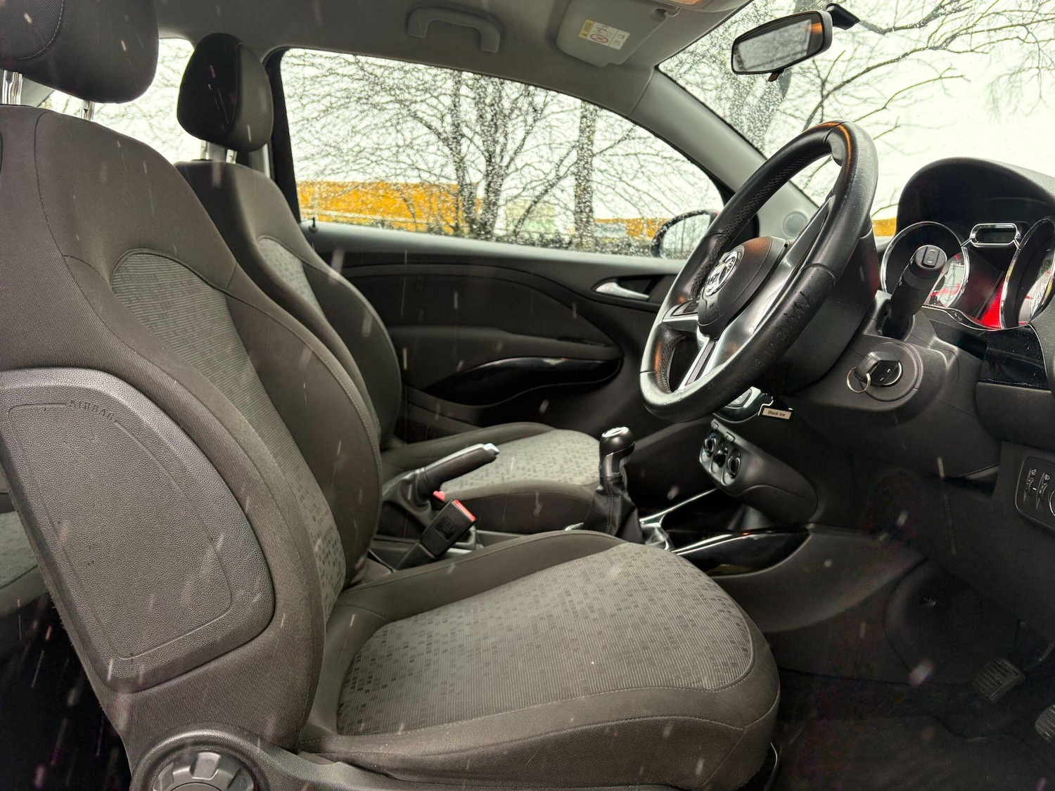 Used Vauxhall ADAM 2015 for sale - 77537758: Photo 17