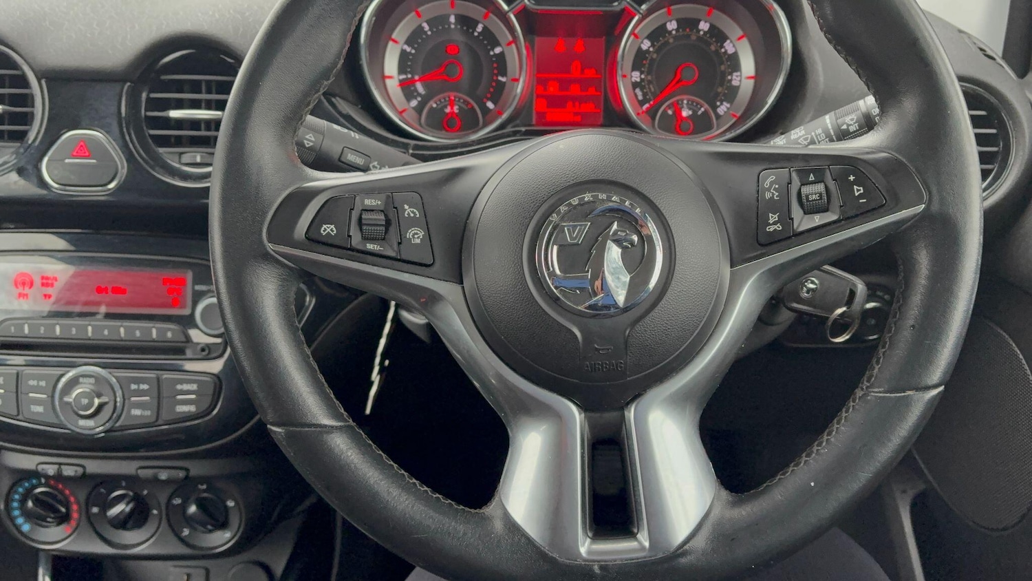 Used Vauxhall ADAM 2015 for sale - 77537758: Photo 29