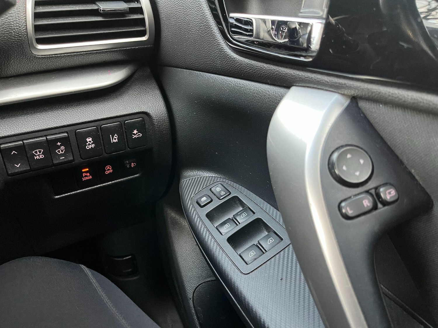 Used Mitsubishi Eclipse Cross 2019 for sale - 76702230: Photo 37