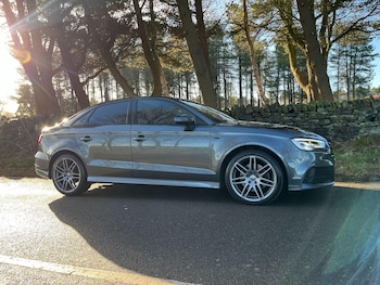 Used Audi A3 2017 for sale - 76702439: Photo