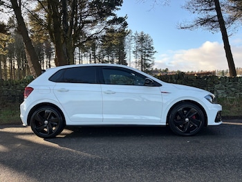 Used Volkswagen Polo 2019 for sale - 76964449: Photo