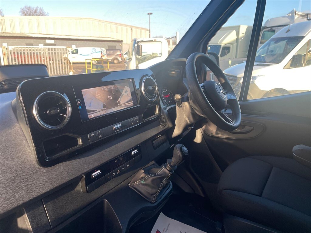 Used Mercedes-Benz Sprinter 2025 for sale - 76908243: Photo 11