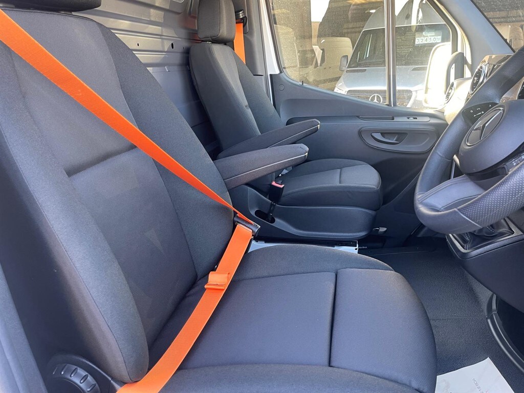 Used Mercedes-Benz Sprinter 2025 for sale - 76908243: Photo 15