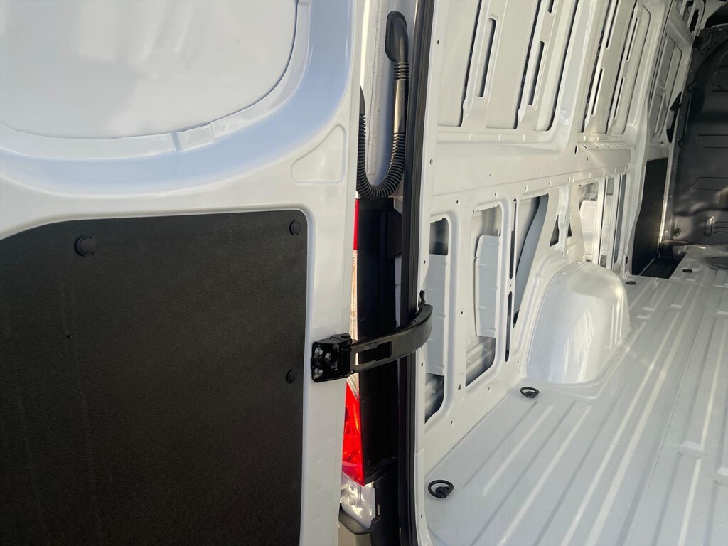Used Mercedes-Benz Sprinter 2025 for sale - 76908243: Photo 7