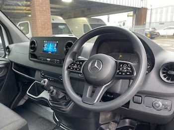 Used Mercedes-Benz Sprinter 2023 for sale - 77367349: Photo