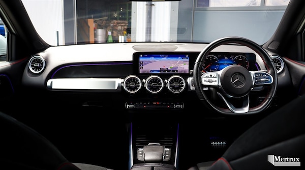 Used Mercedes-Benz GLB 2023 for sale - 75591185: Photo 2
