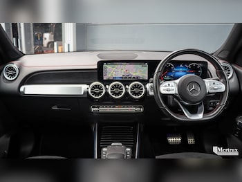 Used Mercedes-Benz EQB 2023 for sale - 75869447: Photo