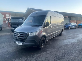 Mercedes-Benz Sprinter feature image