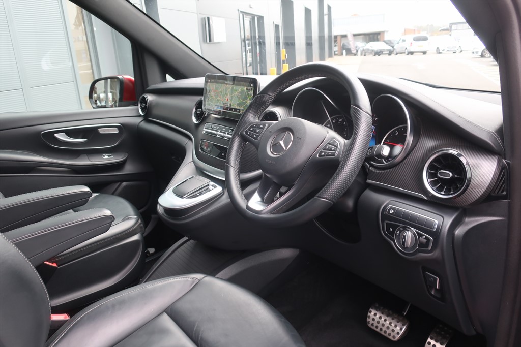 Used Mercedes-Benz V-Class 2023 for sale - 78081505: Photo 8