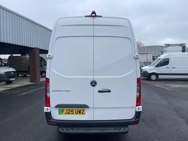 Used Mercedes-Benz Sprinter 2025 for sale - 77367322: Photo 11