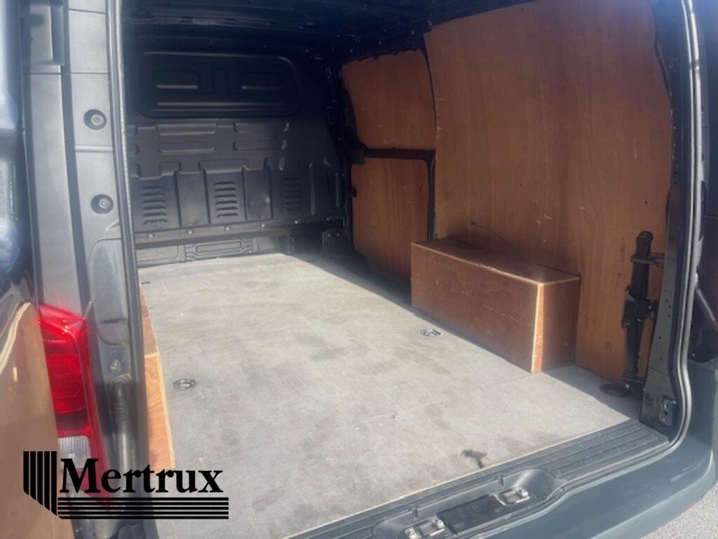 Used Mercedes-Benz Vito 2021 for sale - 77848329: Photo 14