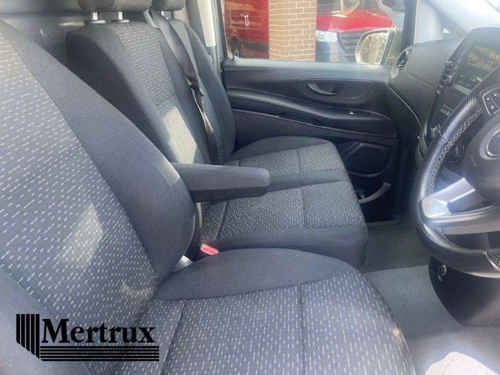 Used Mercedes-Benz Vito 2021 for sale - 77848329: Photo 6