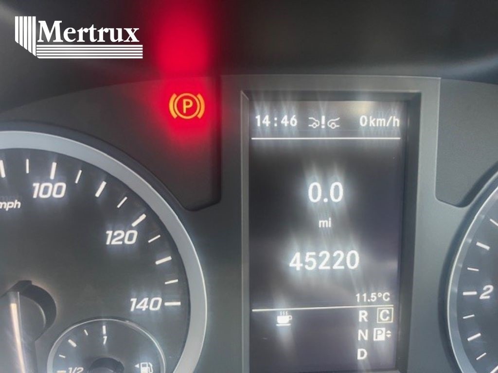 Used Mercedes-Benz Vito 2021 for sale - 77848329: Photo 8