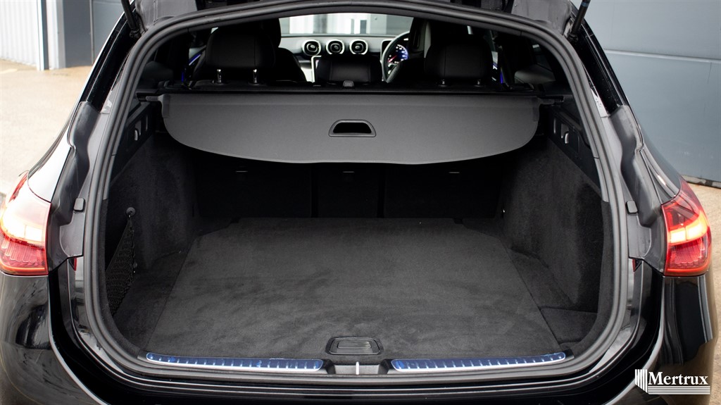 Used Mercedes-Benz C Class 2023 for sale - 76580436: Photo 30