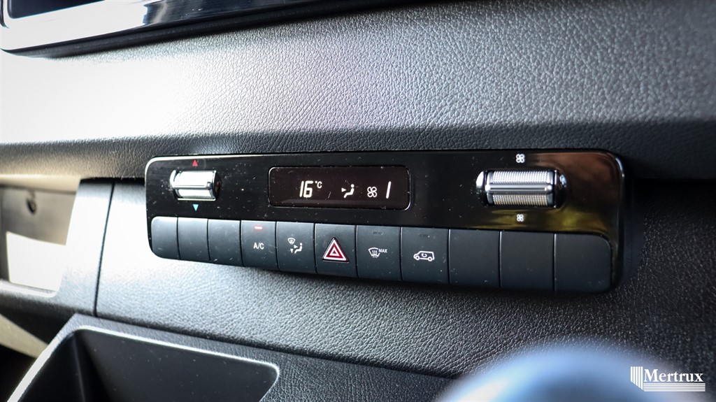 Used Mercedes-Benz Sprinter 2024 for sale - 76452440: Photo 8