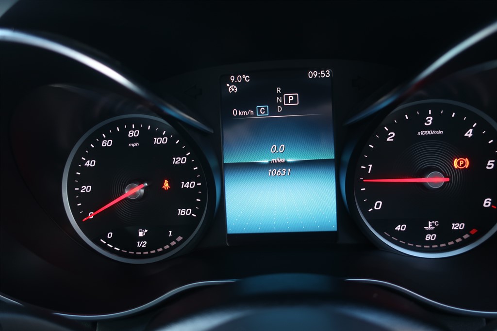 Used Mercedes-Benz C Class 2021 for sale - 77367327: Photo 6