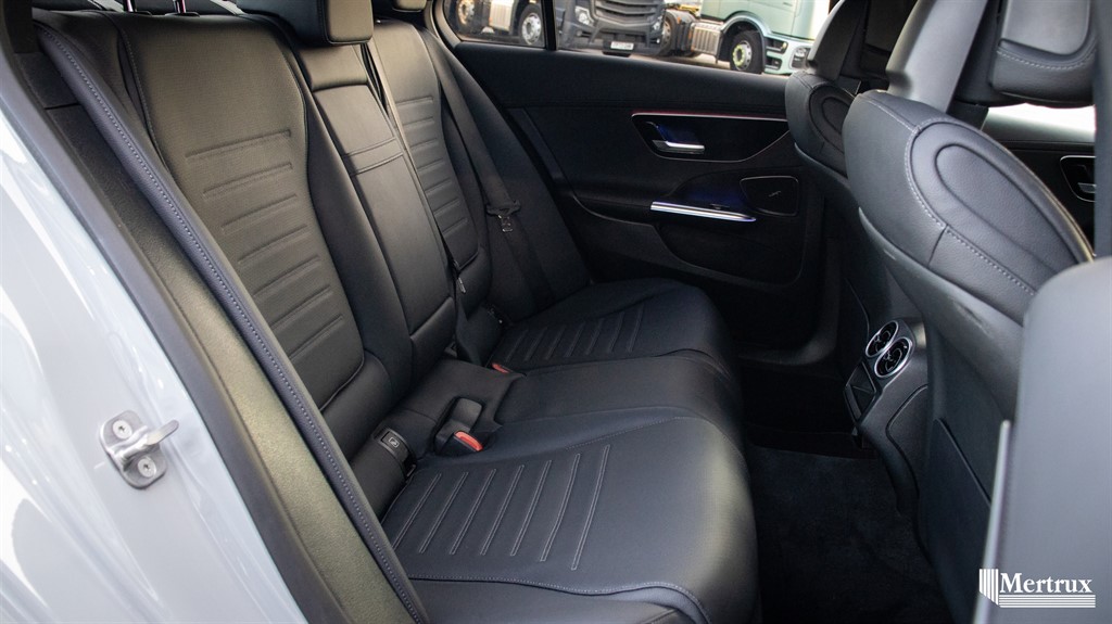 Used Mercedes-Benz C Class 2025 for sale - 76652859: Photo 30