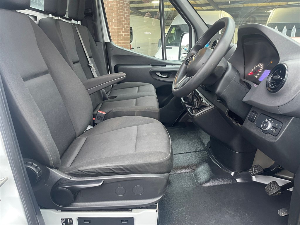Used Mercedes-Benz Sprinter 2023 for sale - 77367337: Photo 11