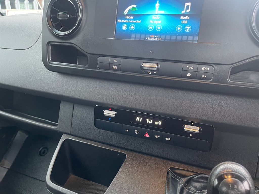 Used Mercedes-Benz Sprinter 2023 for sale - 77367337: Photo 9