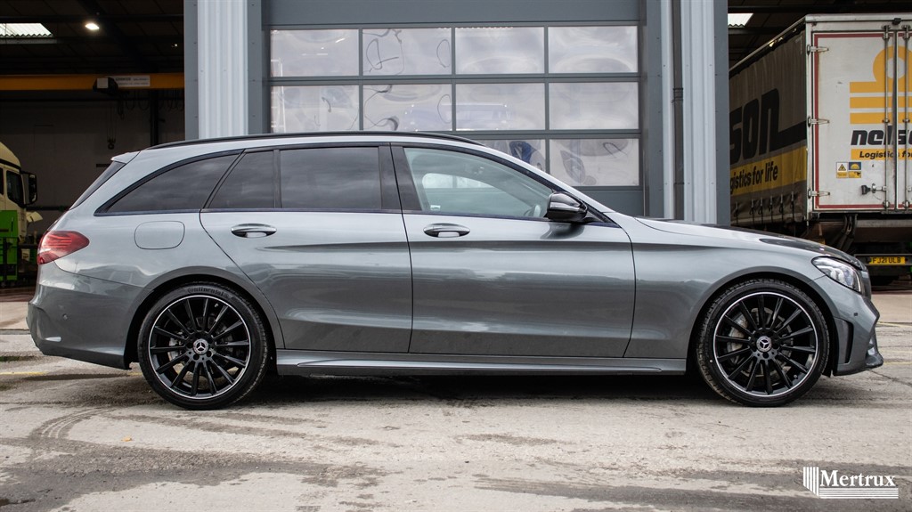 Used Mercedes-Benz C Class 2021 for sale - 76480017: Photo 3