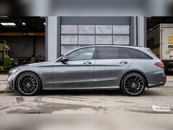 Used Mercedes-Benz C Class 2021 for sale - 76480017: Photo