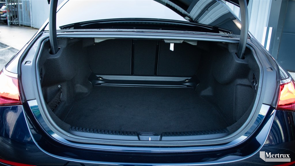 Used Mercedes-Benz E Class 2025 for sale - 76684505: Photo 26