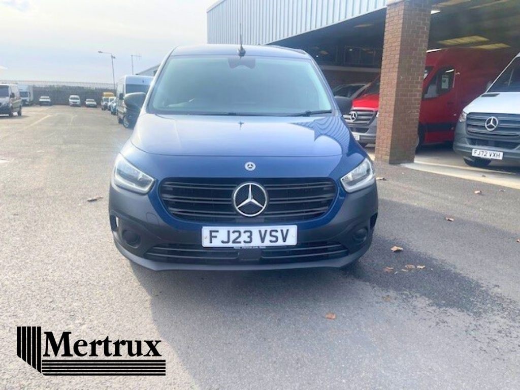 Used Mercedes-Benz Citan 2023 for sale - 77592452: Photo 2