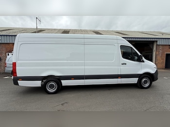 Used Mercedes-Benz Sprinter 2025 for sale - 78000570: Photo