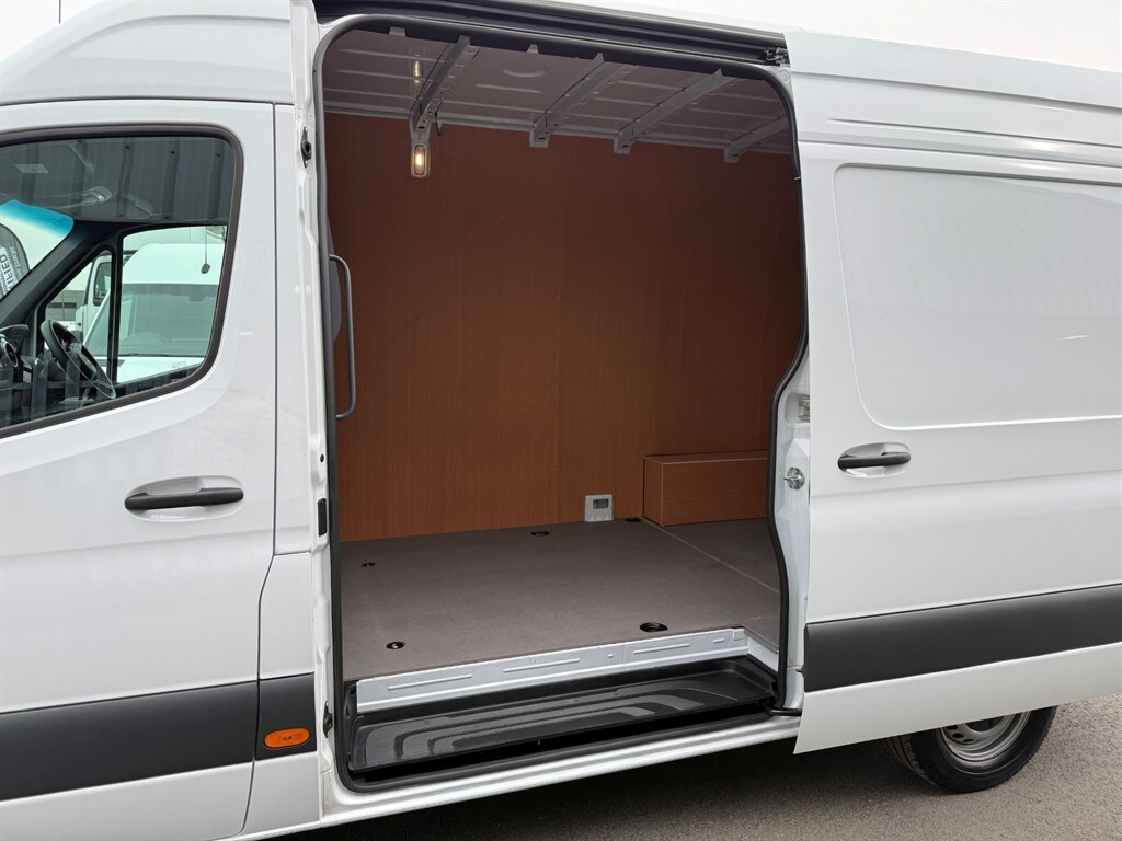 Used Mercedes-Benz Sprinter 2025 for sale - 78000585: Photo 15