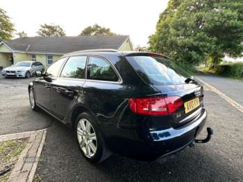 Used Audi A4 2010 for sale - 74800111: Photo
