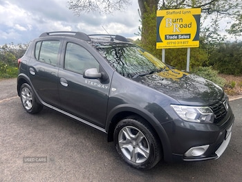 Used Dacia Sandero Stepway 2017 for sale - 79083338: Photo