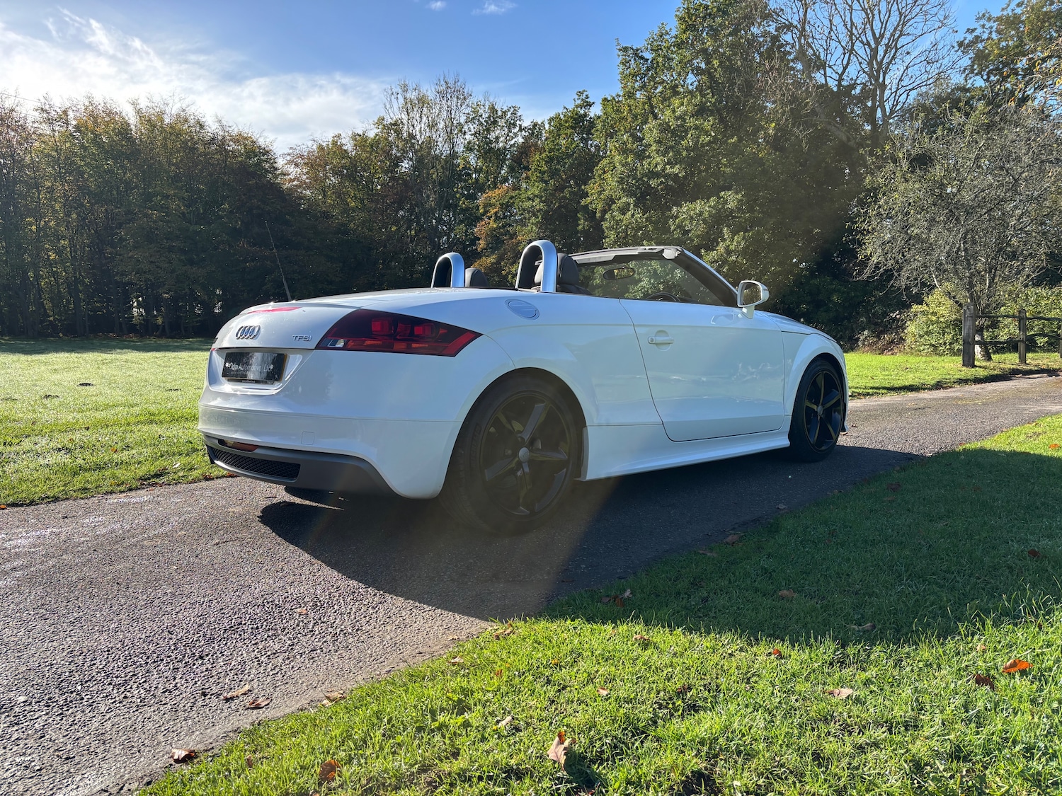 Used Audi TT 2011 for sale - 76984266: Photo 25