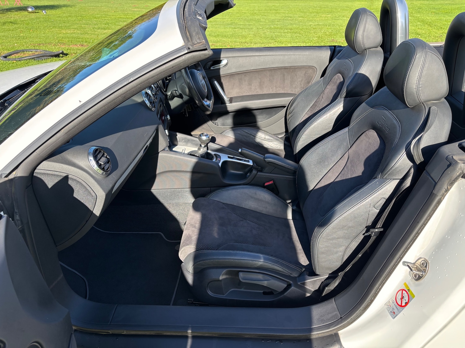 Used Audi TT 2011 for sale - 76984266: Photo 34