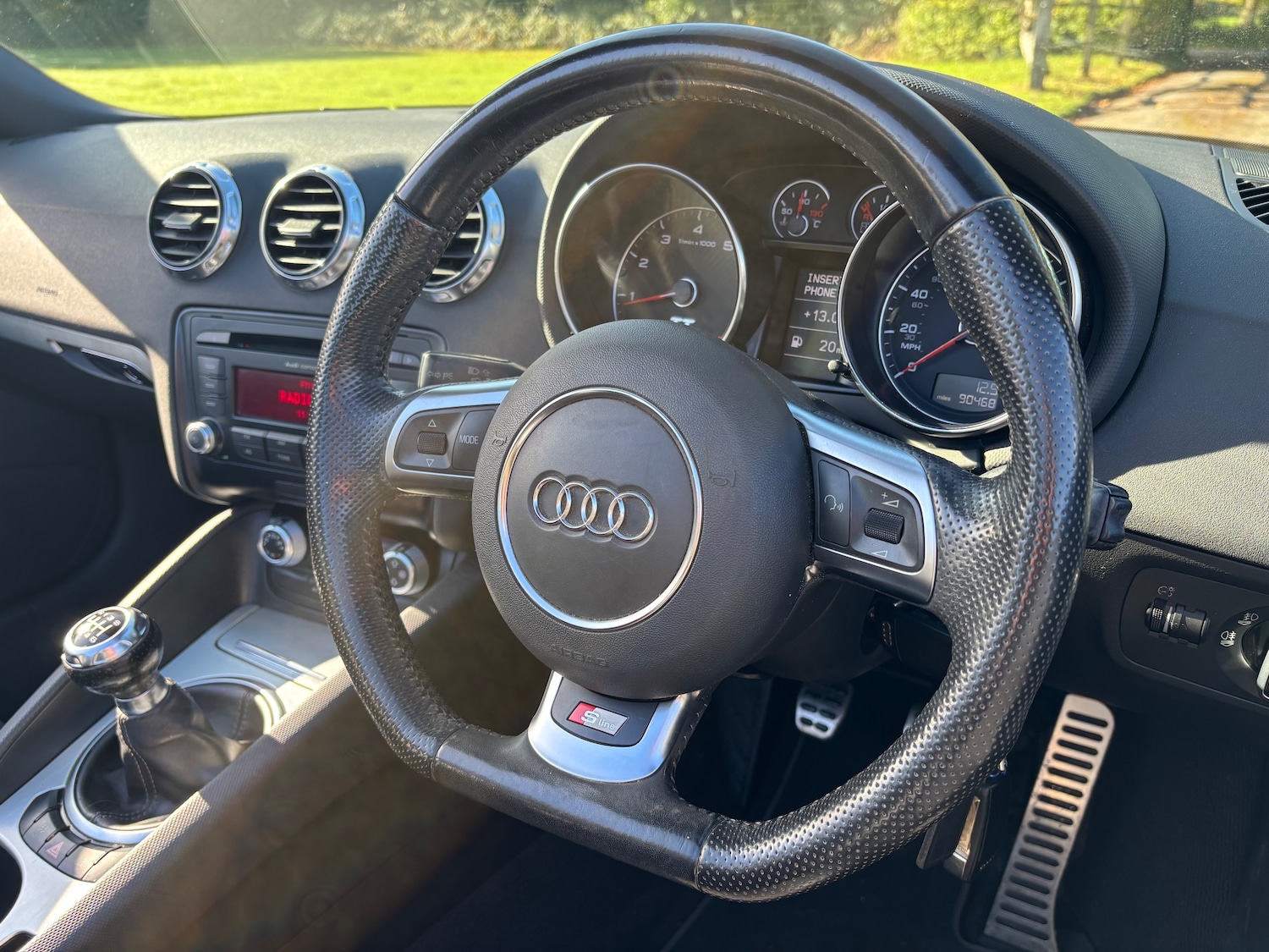 Used Audi TT 2011 for sale - 76984266: Photo 37