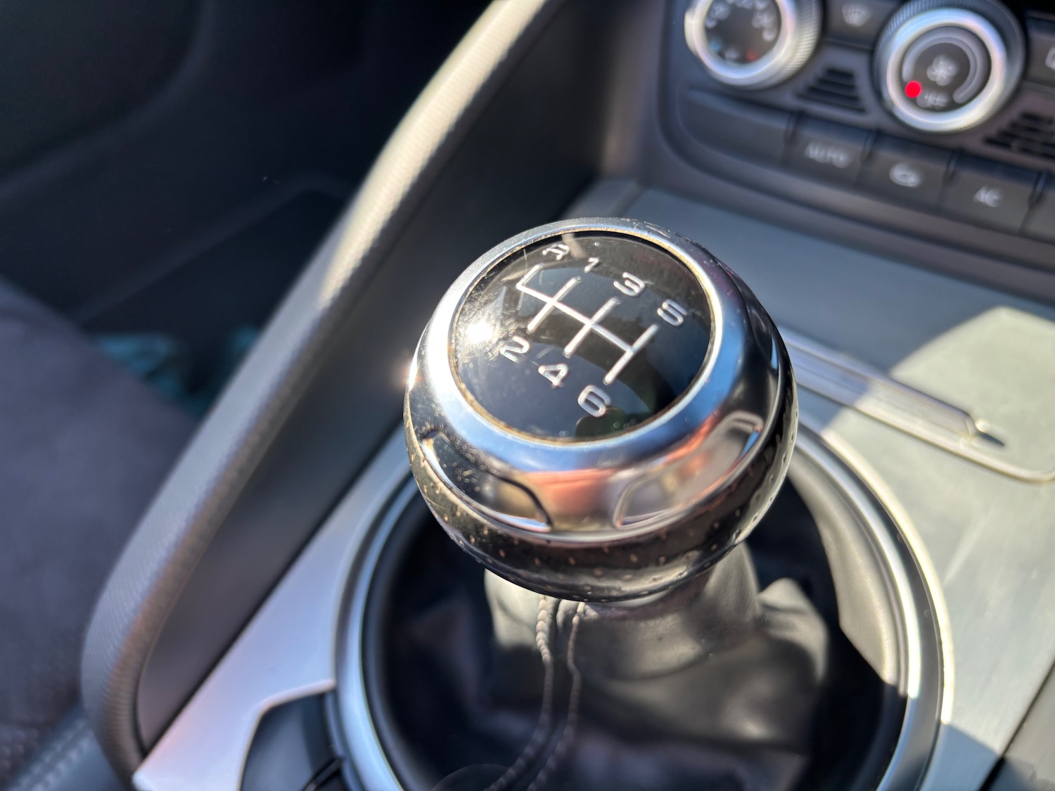 Used Audi TT 2011 for sale - 76984266: Photo 44