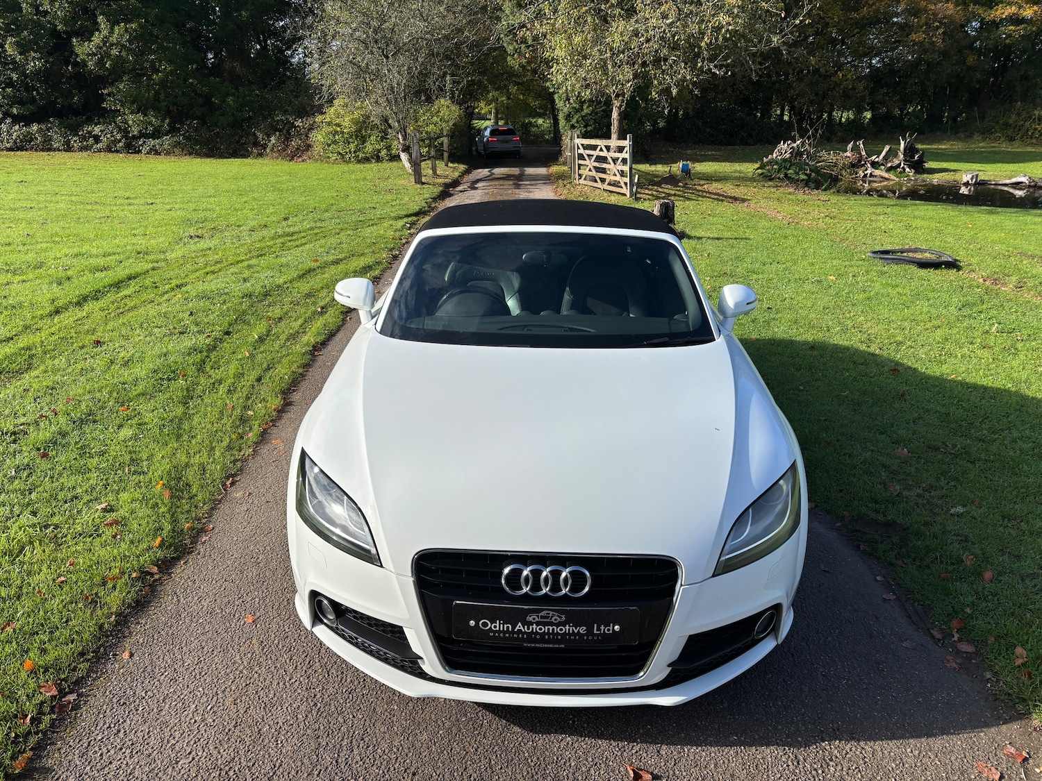 Used Audi TT 2011 for sale - 76984266: Photo 7